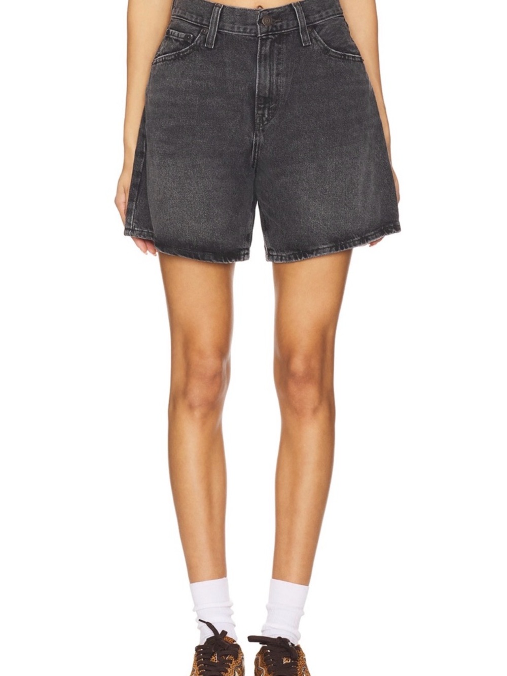 Levi's High Baggy Shorts in Black Wash - Picture 7 of 10